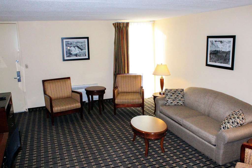 Econo Lodge Inn & Suites Brookings Ruang foto