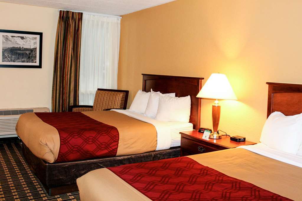 Econo Lodge Inn & Suites Brookings Ruang foto